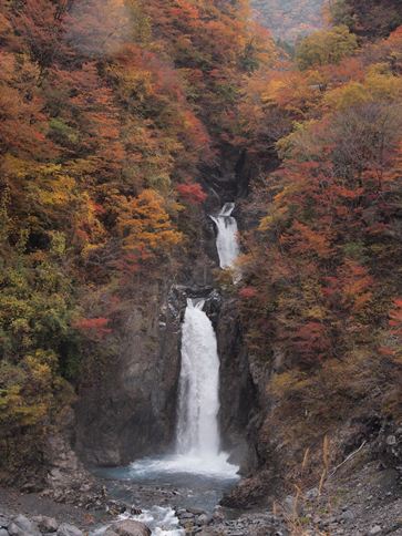 赤水の滝2